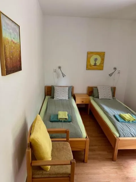 Penzion Kozi Horka U Brnenske Prehrady Brno 0*,  Czech Republic